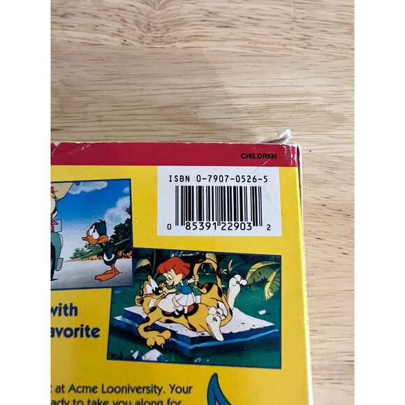 Tiny Toon Adventures "How I Spent My Vacation" VHS Vintage Flim1992 Movie - Picture 3 of 4